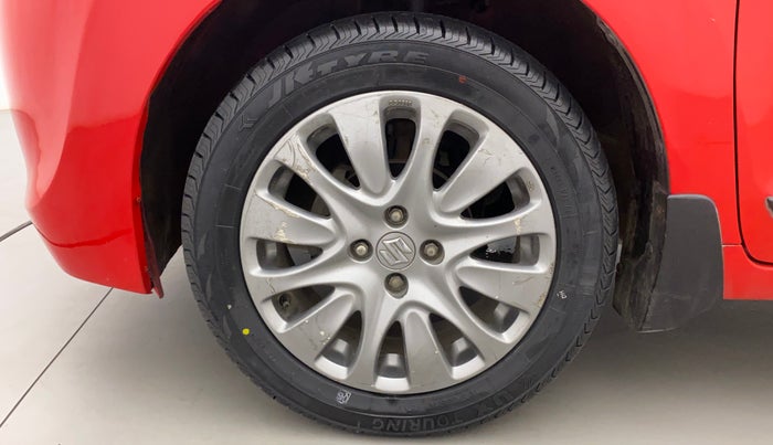 2016 Maruti Baleno ALPHA PETROL 1.2, Petrol, Manual, 81,914 km, Left Front Wheel
