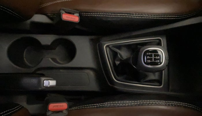 2015 Hyundai Elite i20 SPORTZ 1.2, Petrol, Manual, 51,700 km, Gear Lever