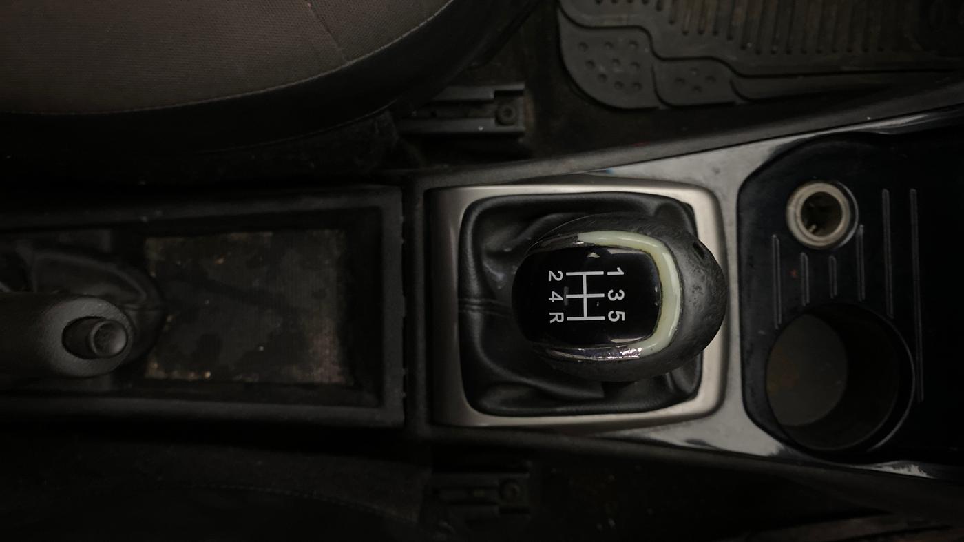 2015 Tata Zest XE PETROL, Petrol, Manual, 77,831 km, Gear Lever