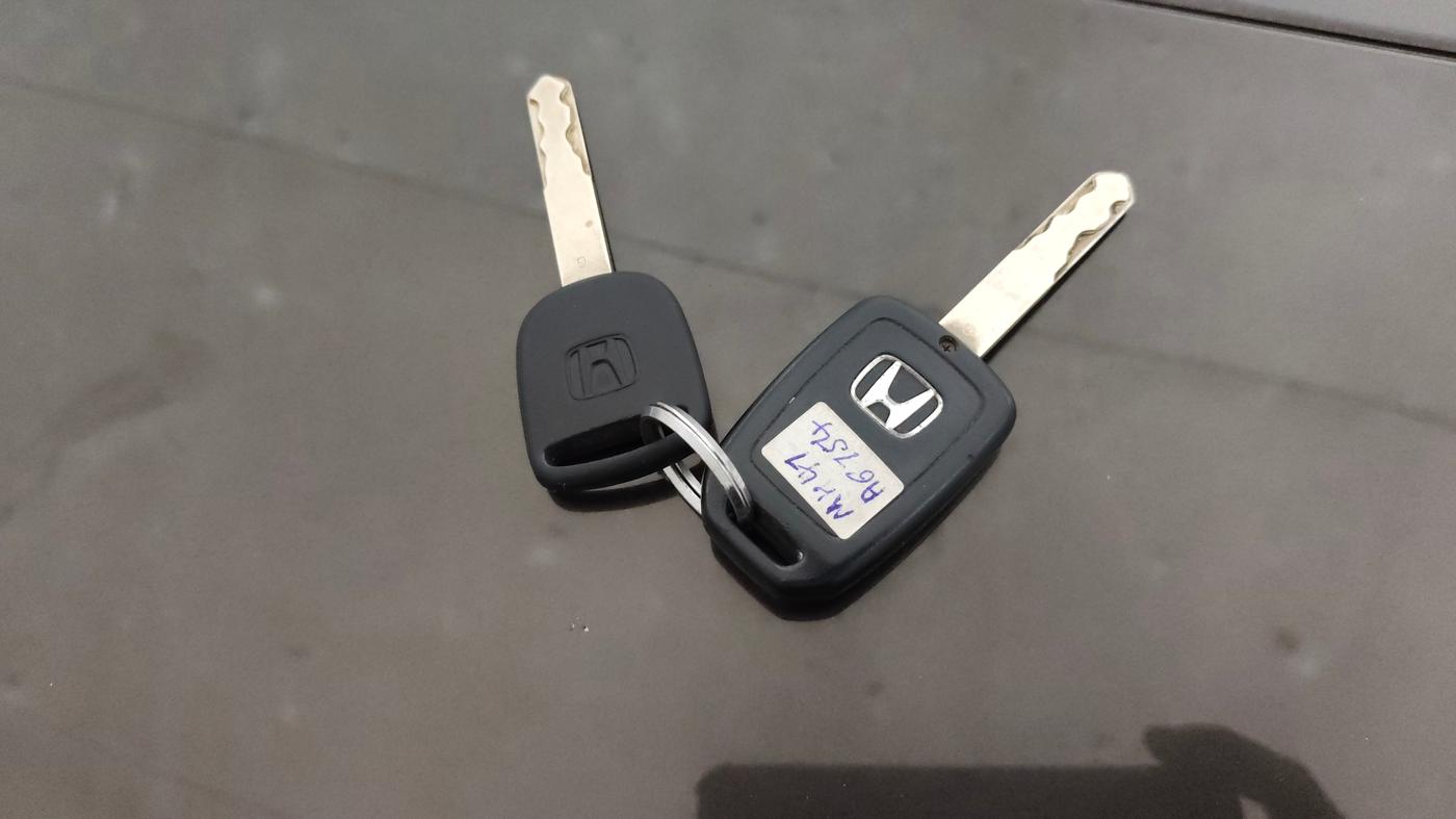 2015 Honda Jazz 1.2L I-VTEC V, Petrol, Manual, 34,047 km, Key Close Up