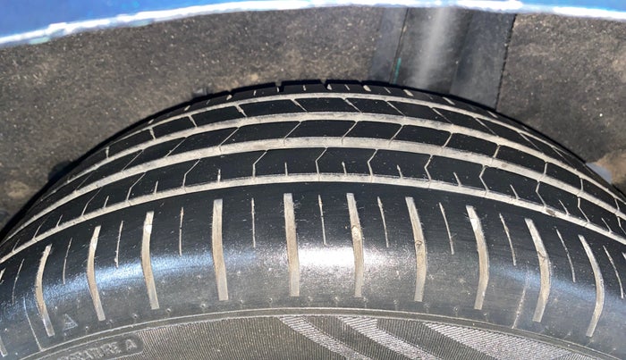 2019 Toyota Glanza G ISG, Petrol, Manual, 45,930 km, Left Rear Tyre Tread