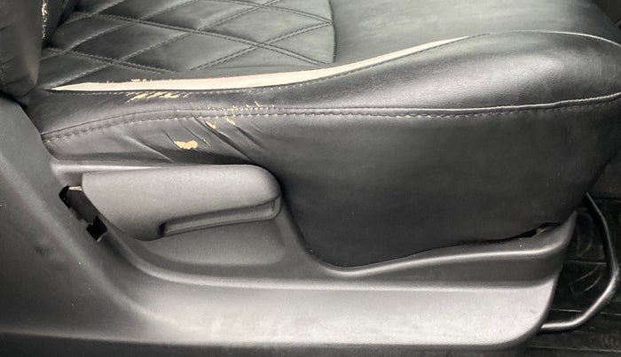 2012 Maruti Swift VXI, Petrol, Manual, 26,269 km, Driver Side Adjustment Panel