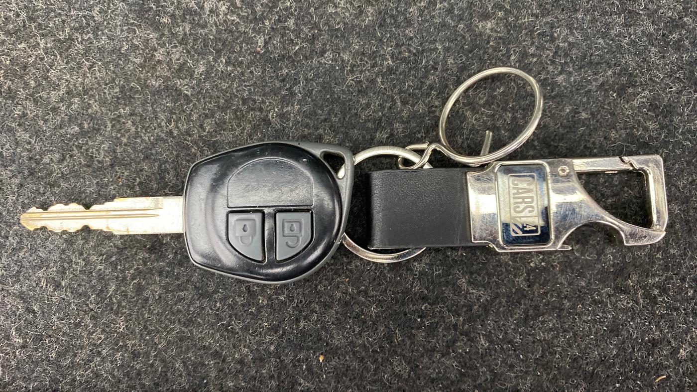 2012 Maruti Swift VXI, Petrol, Manual, 26,269 km, Key Close Up