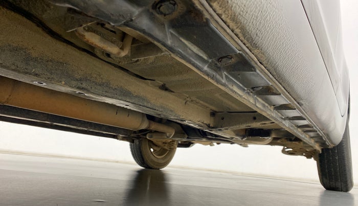 2012 Maruti Swift VXI, Petrol, Manual, 26,269 km, Right Side Underbody