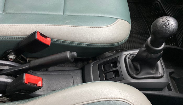 2018 Maruti Alto 800 VXI, Petrol, Manual, 47,058 km, Gear Lever