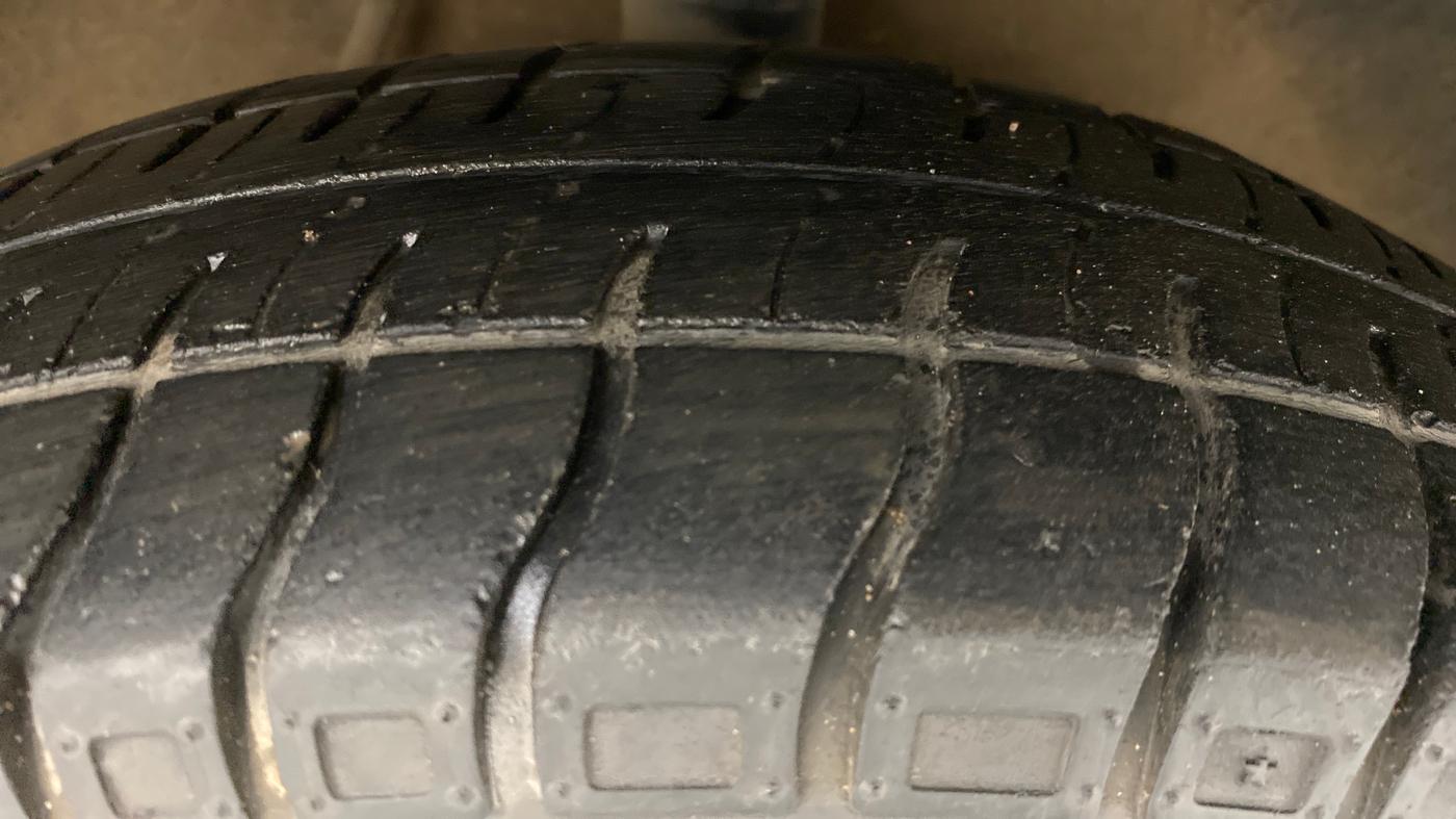 2018 Maruti Alto 800 VXI, Petrol, Manual, 47,058 km, Right Front Tyre Tread