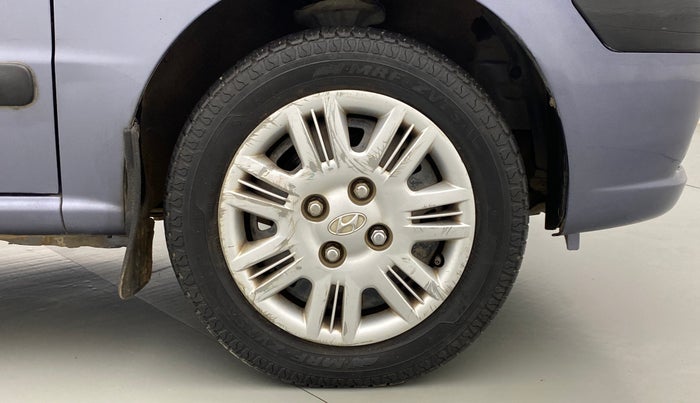 2010 Hyundai Santro Xing GLS, Petrol, Manual, 72,281 km, Right Front Wheel