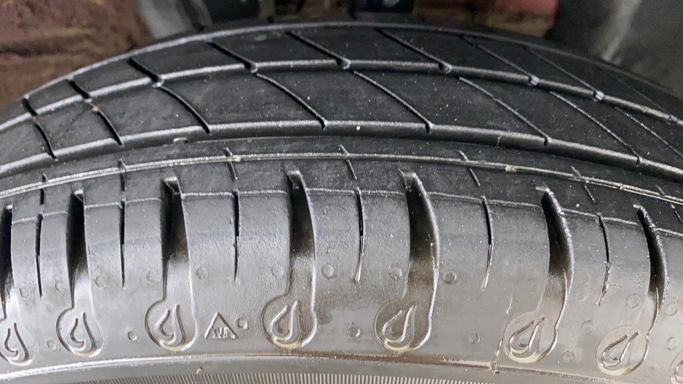 2021 Renault Kwid RXL, Petrol, Manual, 11,917 km, Right Front Tyre Tread