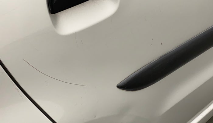 2010 Maruti A Star VXI, Petrol, Manual, 20,866 km, Right rear door - Minor scratches