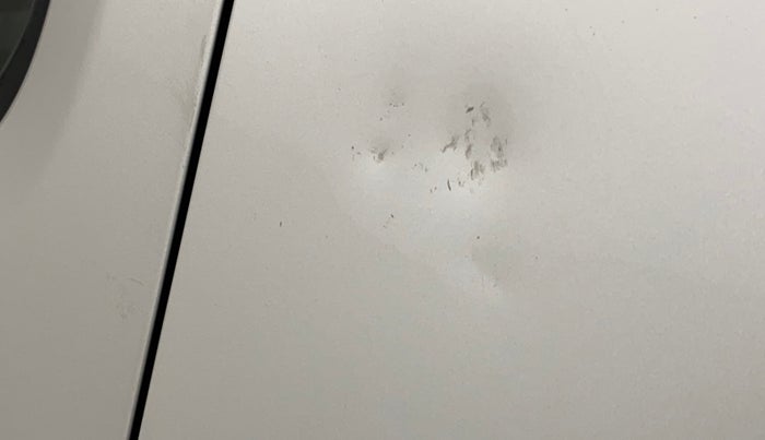 2010 Maruti A Star VXI, Petrol, Manual, 20,866 km, Left quarter panel - Slightly dented