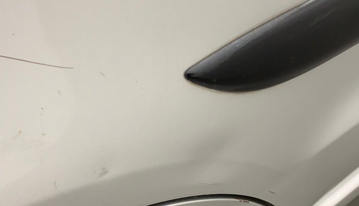 2010 Maruti A Star VXI, Petrol, Manual, 20,866 km, Right rear door - Slightly dented
