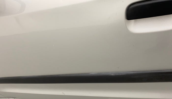 2010 Maruti A Star VXI, Petrol, Manual, 20,866 km, Front passenger door - Slightly dented