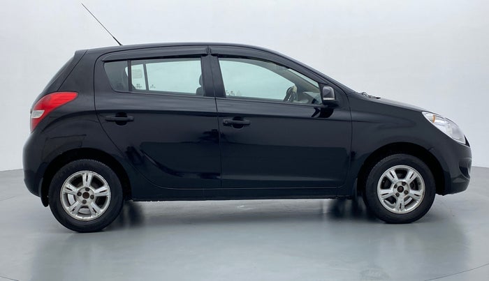 2011 Hyundai i20 SPORTZ 1.2 O, Petrol, Manual, 56,005 km, Right Side View