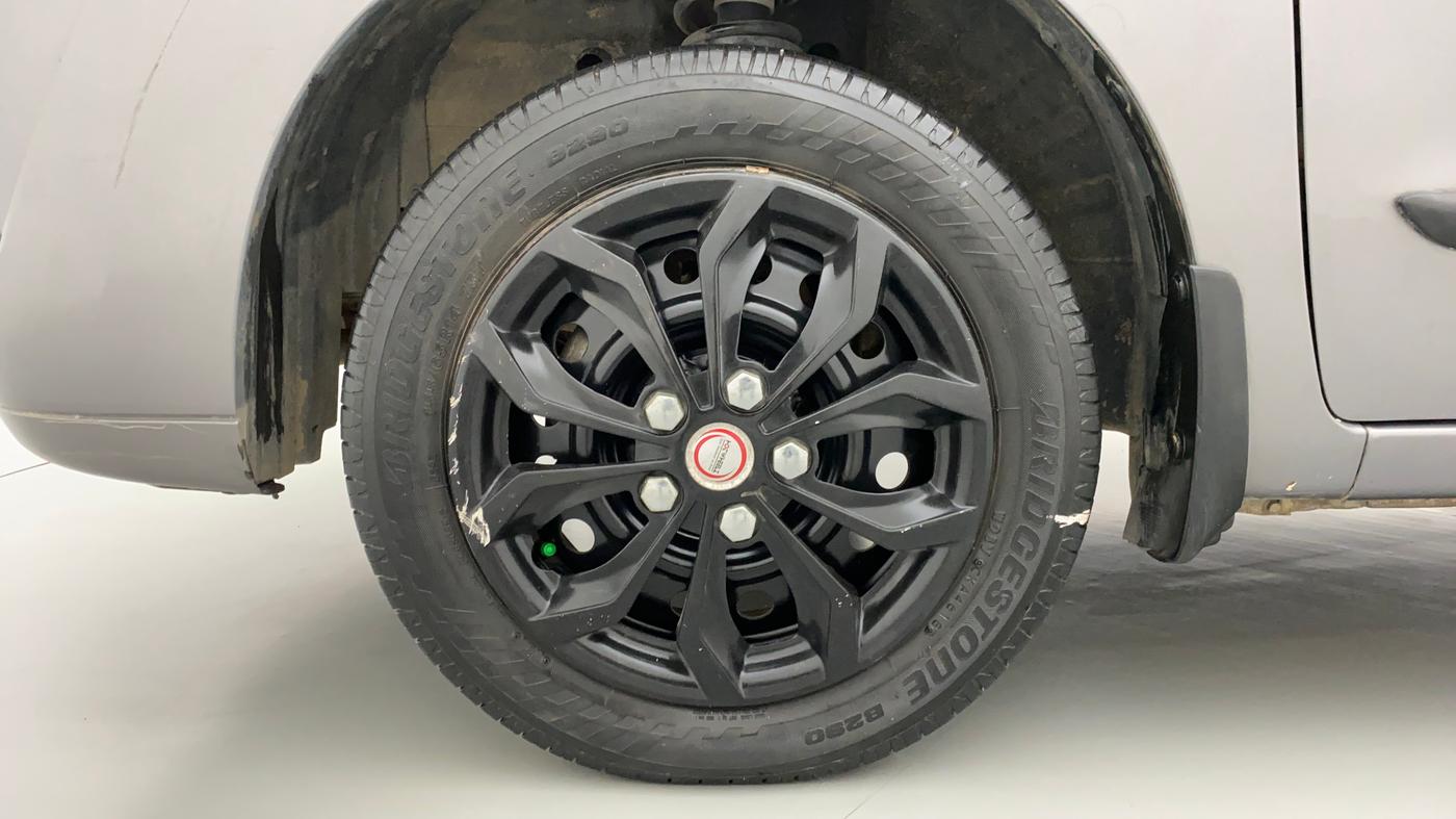 2012 Maruti Wagon R 1.0 VXI, Petrol, Manual, 37,927 km, Left Front Wheel