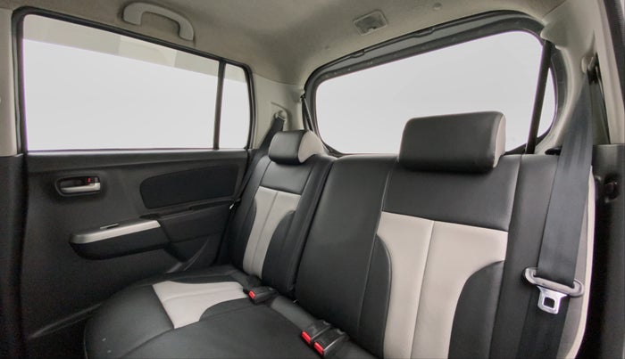 2012 Maruti Wagon R 1.0 VXI, Petrol, Manual, 37,927 km, Right Side Rear Door Cabin