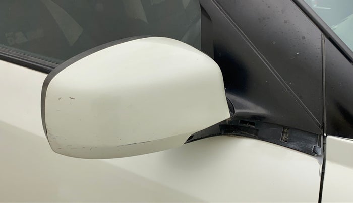 2010 Maruti Swift Dzire VXI, Petrol, Manual, 58,076 km, Right rear-view mirror - Cover has minor damage