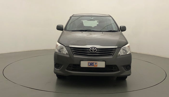 2012 Toyota Innova 2.5 GX 8 STR, Diesel, Manual, 89,683 km, Front