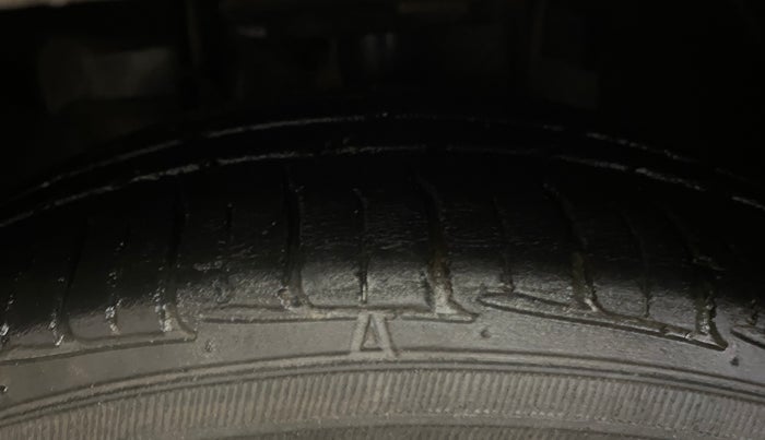 2017 Tata TIGOR XZ PETROL, Petrol, Manual, 99,921 km, Left Front Tyre Tread