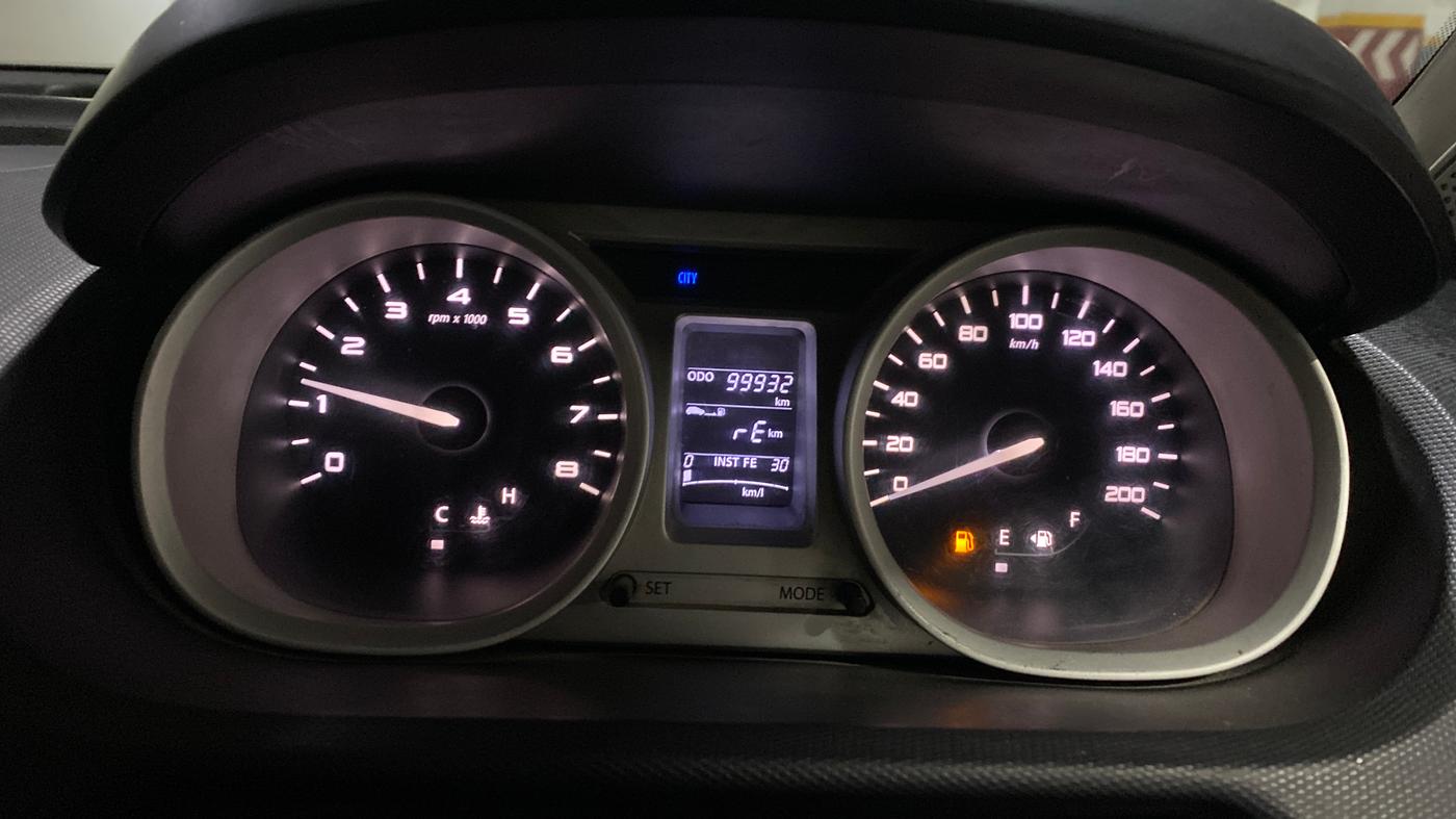 2017 Tata TIGOR XZ PETROL, Petrol, Manual, 99,921 km, Odometer Image