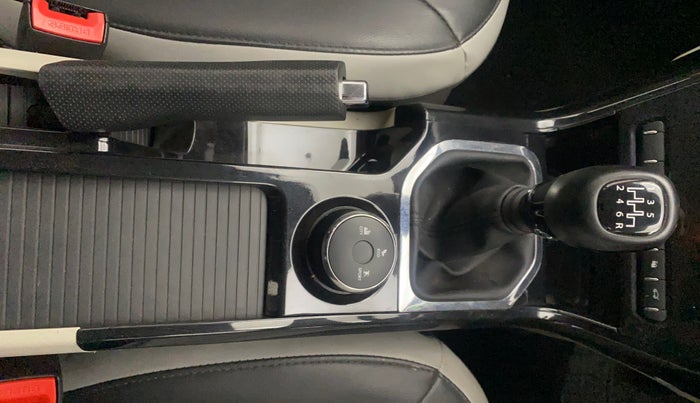 2020 Tata NEXON XZ PLUS (O) PETROL DUAL TONE, Petrol, Manual, 25,863 km, Gear Lever