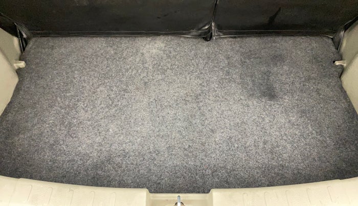 2017 Maruti Celerio ZXI, Petrol, Manual, 1,00,250 km, Boot Inside