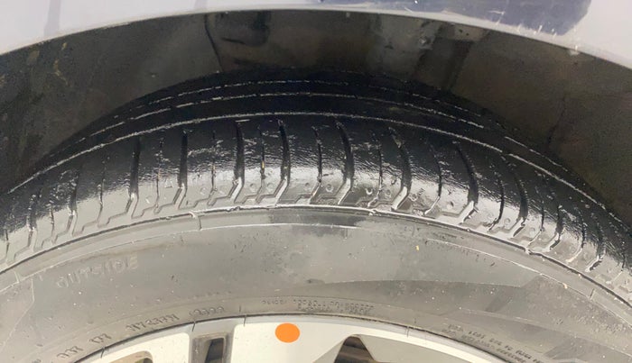 2022 Hyundai NEW I20 ASTA (O) 1.2 AT, Petrol, Automatic, 46,546 km, Left Front Tyre Tread