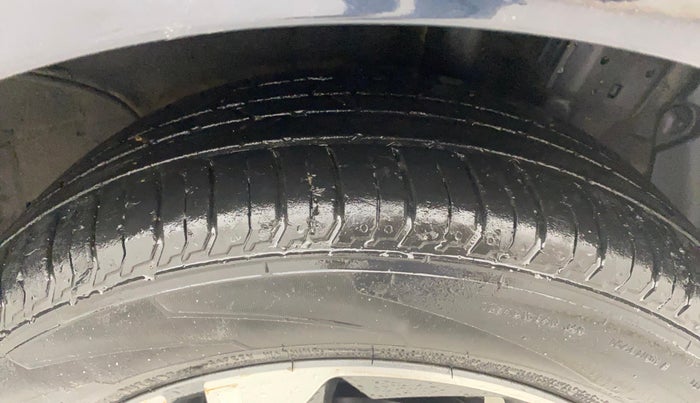 2022 Hyundai NEW I20 ASTA (O) 1.2 AT, Petrol, Automatic, 46,546 km, Left Rear Tyre Tread