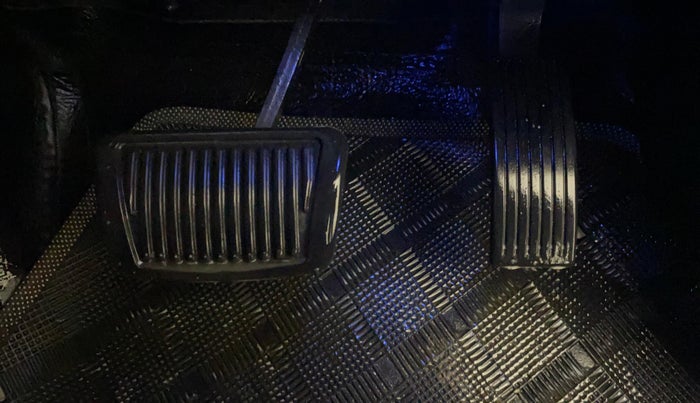 2022 Hyundai NEW I20 ASTA (O) 1.2 AT, Petrol, Automatic, 46,546 km, Pedals