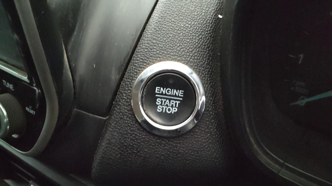 2018 Ford Ecosport TITANIUM 1.5L DIESEL, Diesel, Manual, 1,34,447 km, Keyless Start/ Stop Button