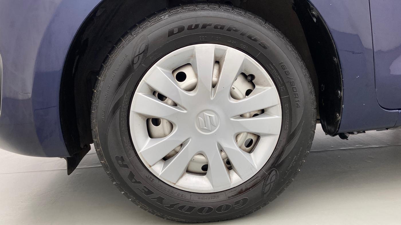 2018 Maruti Swift LXI D, Petrol, Manual, 61,909 km, Left Front Wheel