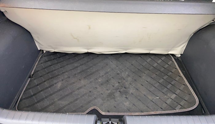 2021 Hyundai GRAND I10 NIOS ASTA AMT 1.2 KAPPA VTVT, Petrol, Automatic, 28,898 km, Boot Inside