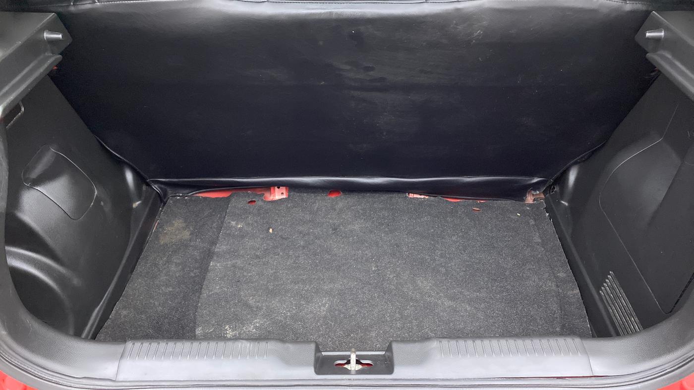 2018 Maruti Swift VXI D, Petrol, Manual, 53,020 km, Boot Inside