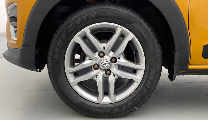 2020 Renault TRIBER 1.0 RXZ, Petrol, Manual, 20,555 km, Left Front Wheel
