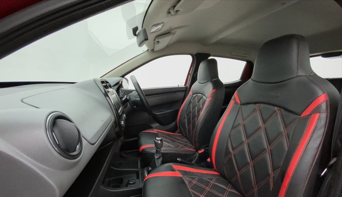 2019 Renault Kwid RXT 0.8 (O), Petrol, Manual, 13,681 km, Right Side Front Door Cabin