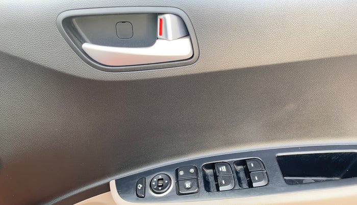 2019 Hyundai Grand i10 SPORTZ 1.2 KAPPA VTVT, Petrol, Manual, 15,126 km, Driver Side Door Panels Control