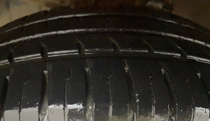 2019 Hyundai Grand i10 SPORTZ 1.2 KAPPA VTVT, Petrol, Manual, 15,126 km, Left Front Tyre Tread