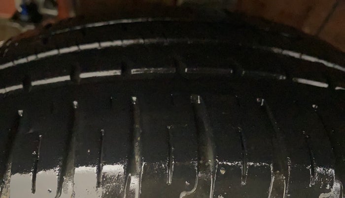 2019 Hyundai Grand i10 SPORTZ 1.2 KAPPA VTVT, Petrol, Manual, 15,126 km, Right Rear Tyre Tread