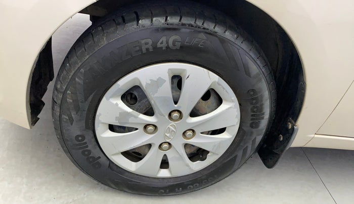 2012 Hyundai i10 MAGNA 1.2, Petrol, Manual, 64,834 km, Left Front Wheel