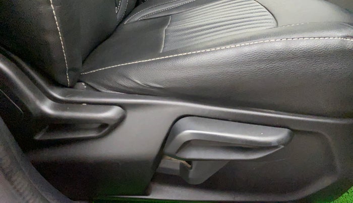 2020 Tata Tiago XZ PLUS PETROL, Petrol, Manual, 45,638 km, Driver Side Adjustment Panel