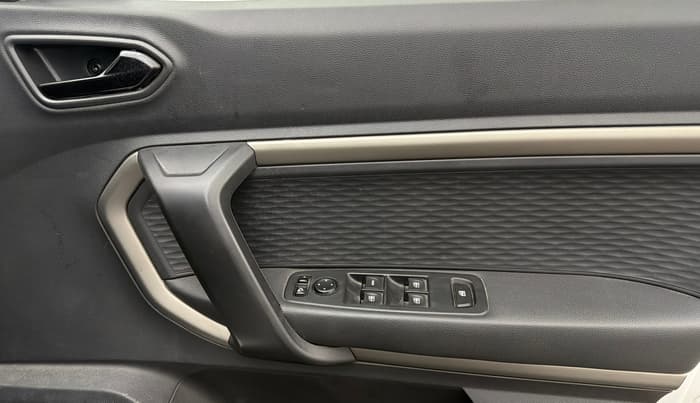 2021 Renault Kiger RXZ TURBO CVT, Petrol, Automatic, 22,357 km, Driver Side Door Panels Control