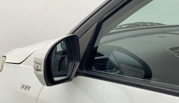 2016 Maruti Swift ZXI, Petrol, Manual, 84,356 km, Left rear-view mirror - Mirror motor not working