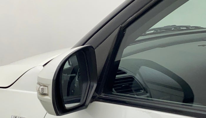 2016 Maruti Swift ZXI, Petrol, Manual, 84,356 km, Left rear-view mirror - Folding motor not working