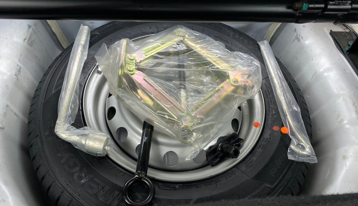 2019 Hyundai NEW SANTRO SPORTZ CNG, CNG, Manual, 38,298 km, Spare Tyre