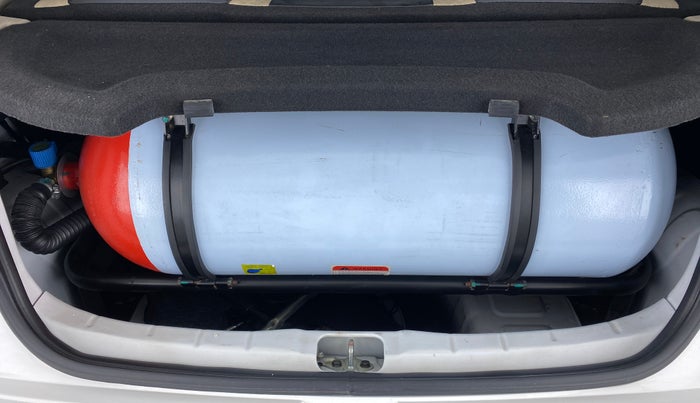 2019 Hyundai NEW SANTRO SPORTZ CNG, CNG, Manual, 38,298 km, Boot Inside
