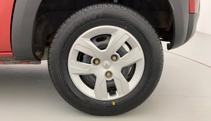 2016 Renault Kwid RXT, Petrol, Manual, 29,682 km, Left Rear Wheel