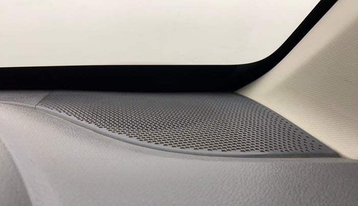 2016 Renault Kwid RXT, Petrol, Manual, 29,682 km, Speaker