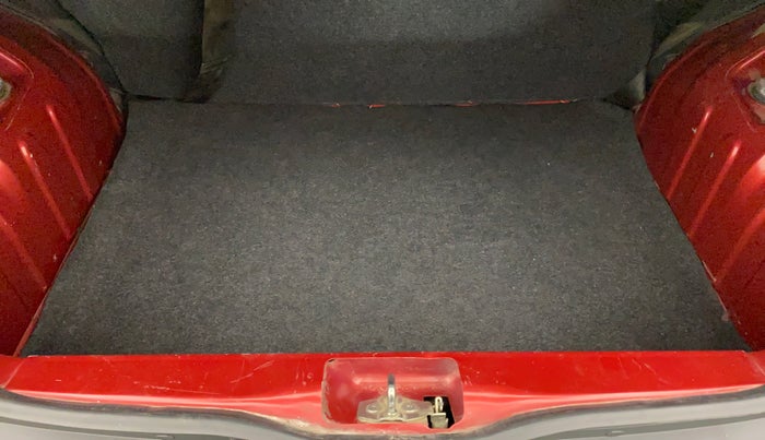 2016 Renault Kwid RXT, Petrol, Manual, 29,682 km, Boot Inside