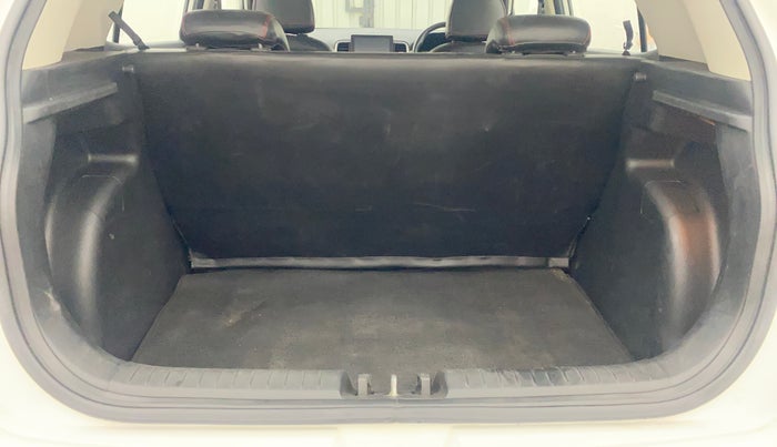 2021 Hyundai VENUE SX 1.0 TURBO IMT, Petrol, Manual, 67,607 km, Boot Inside