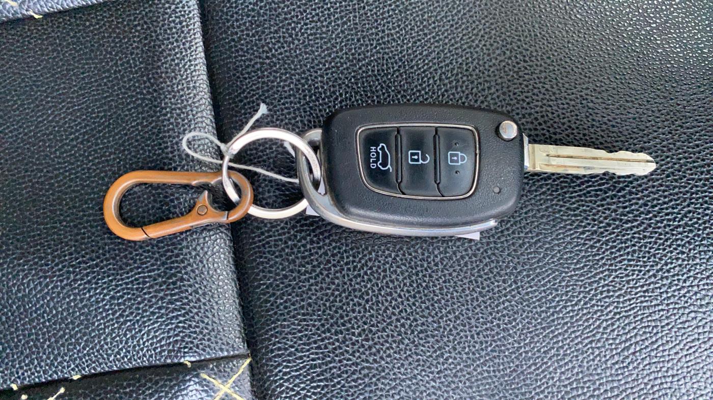 2022 Hyundai NEW I20 MAGNA 1.2 MT, Petrol, Manual, 53,504 km, Key Close Up