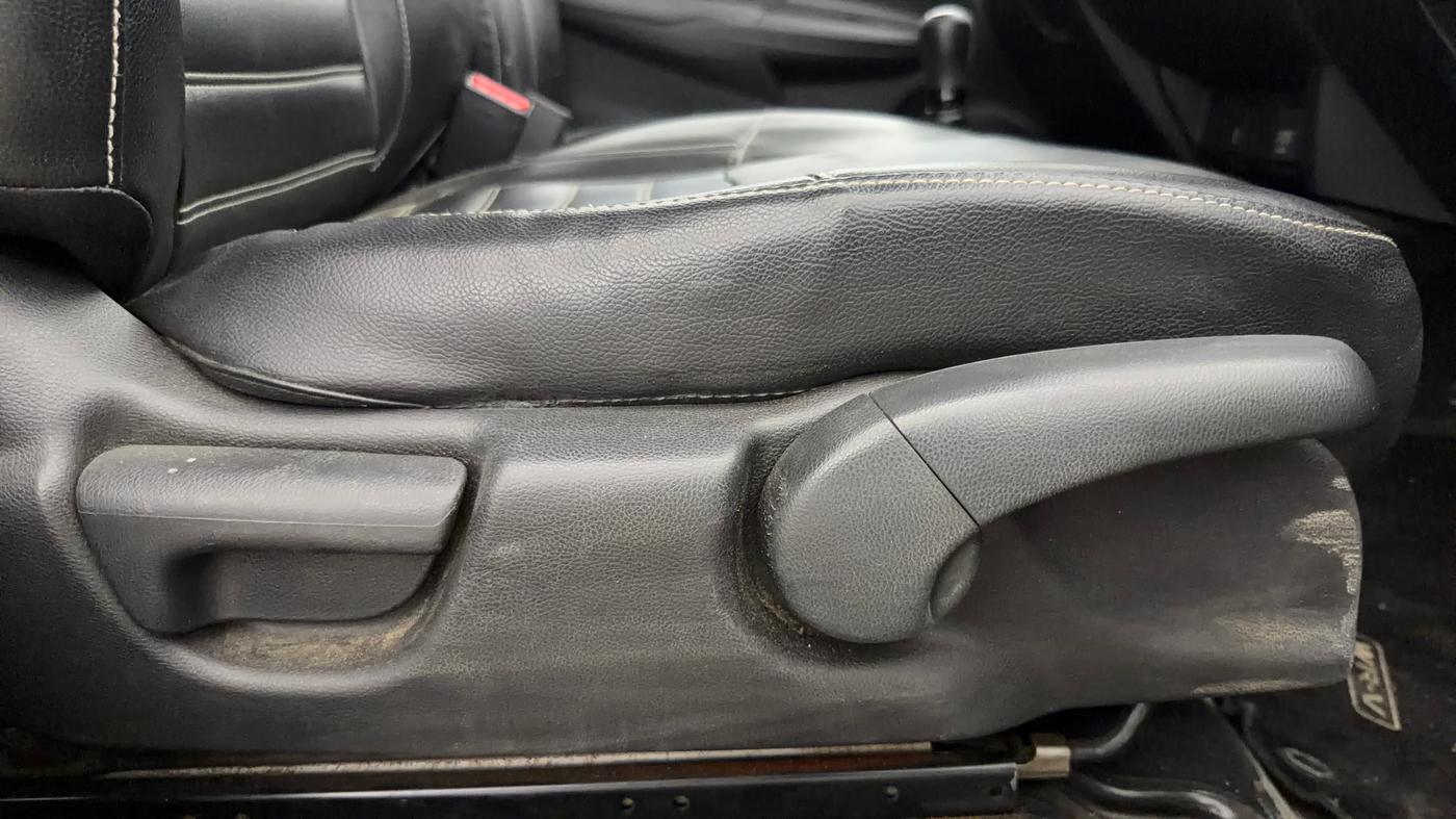 2017 Honda WR-V 1.2L I-VTEC S MT, Petrol, Manual, 54,530 km, Driver Side Adjustment Panel